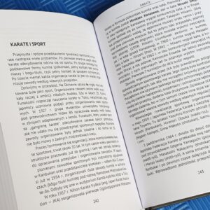 Książka-Karate-Historia-Filozofia-Andrzej-Kozak-2025